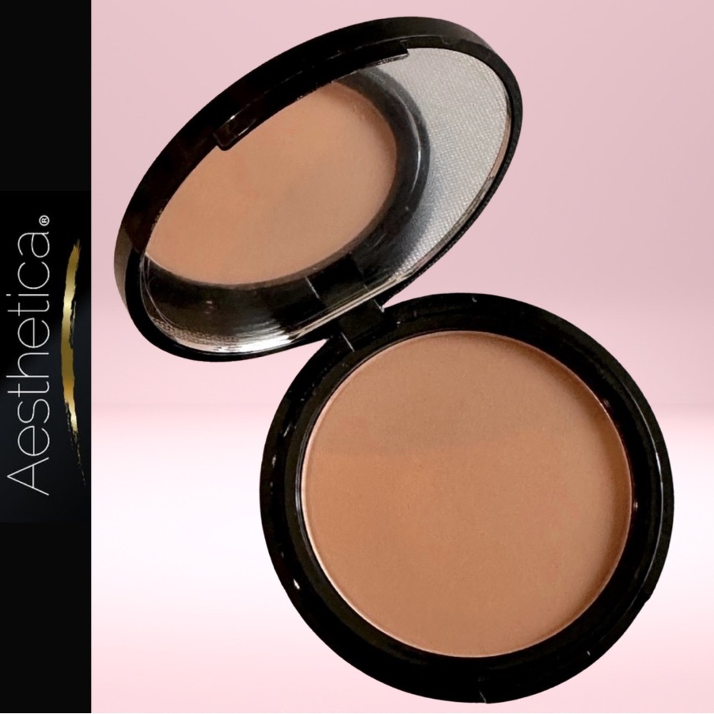 NWOB Aesthetica Sunset Bronzer Siky Powder Mirrored Compact